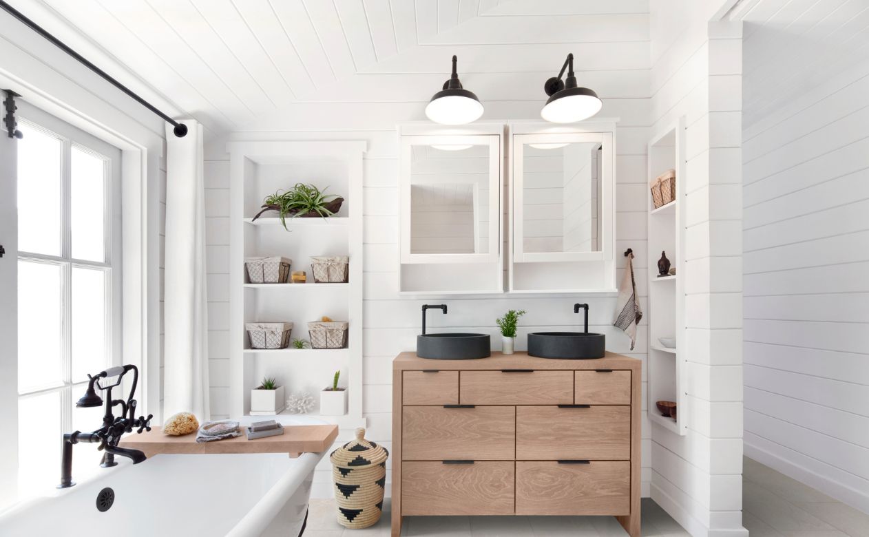 bathroom design in a bright Wisconsin home remodel with Floortech Interiors
