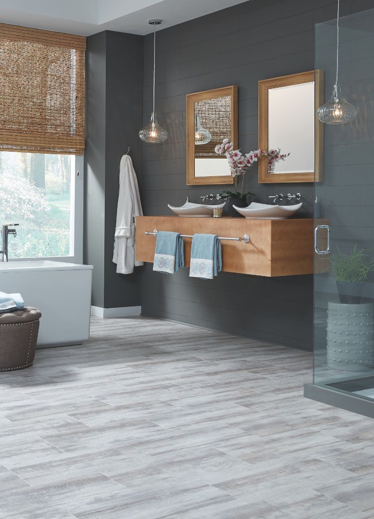 luxury bath design for Brookfield and Sturtevant homes at Floortech Interiors